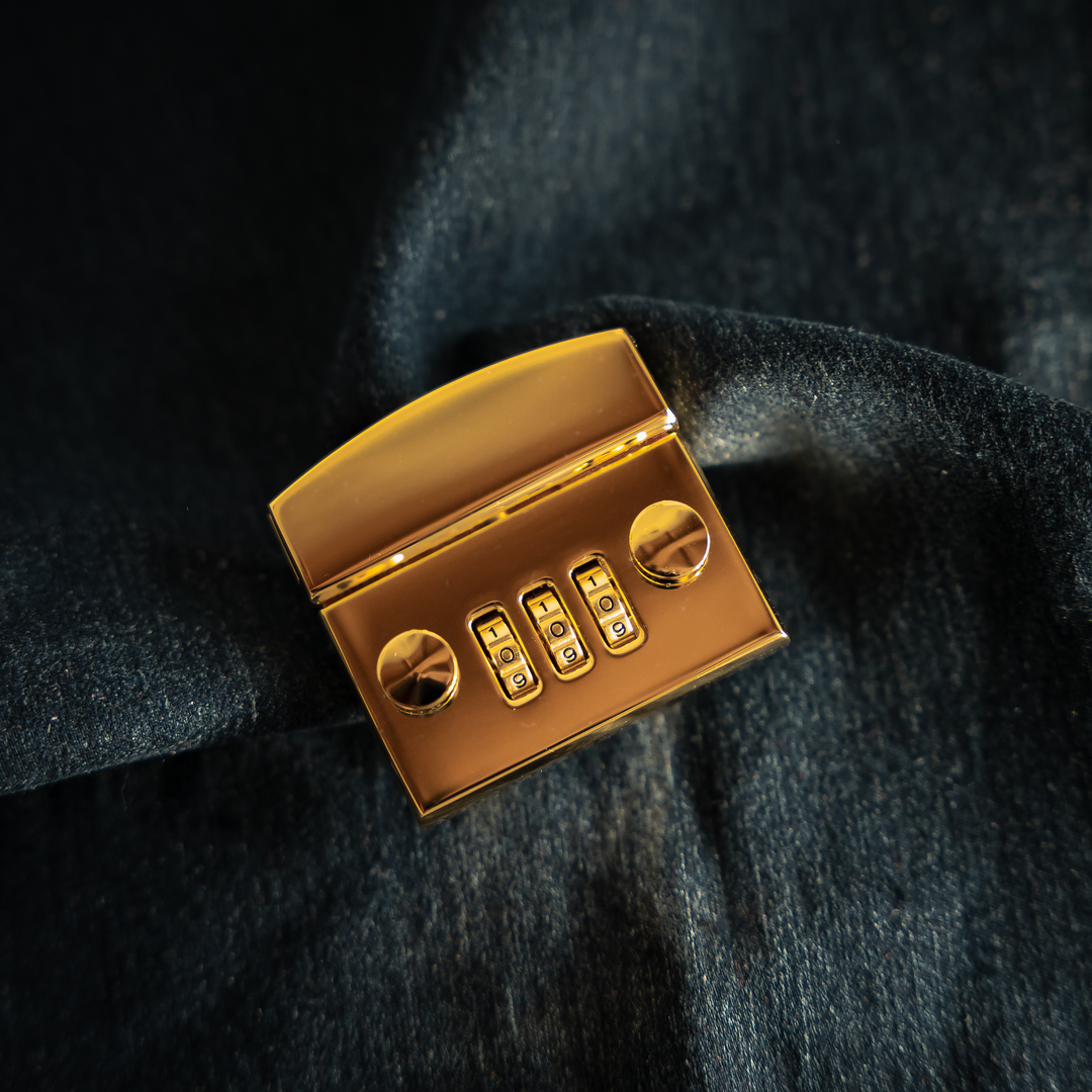Combination locks for leather goods | MMC COLOMBO